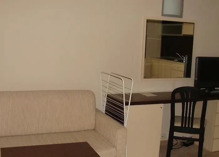 Berlin Golden Golden Sands