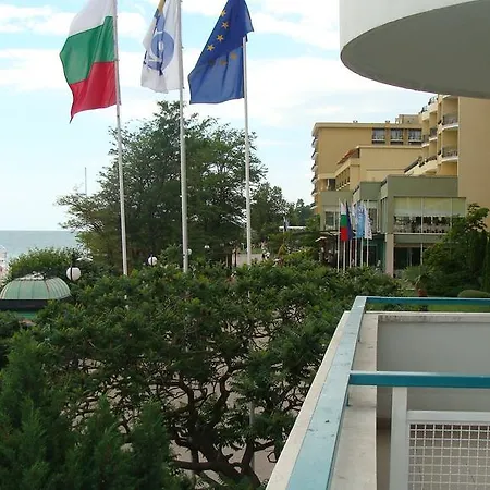 Berlin Golden Beach Studio גולדן סנדס